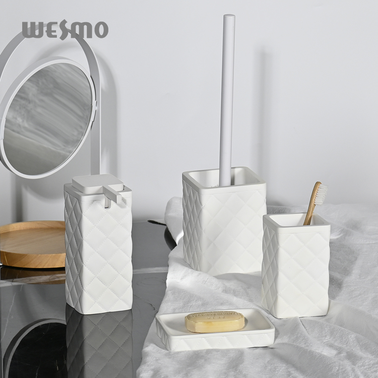 White resin bathroom accessories set luxury bathroom set